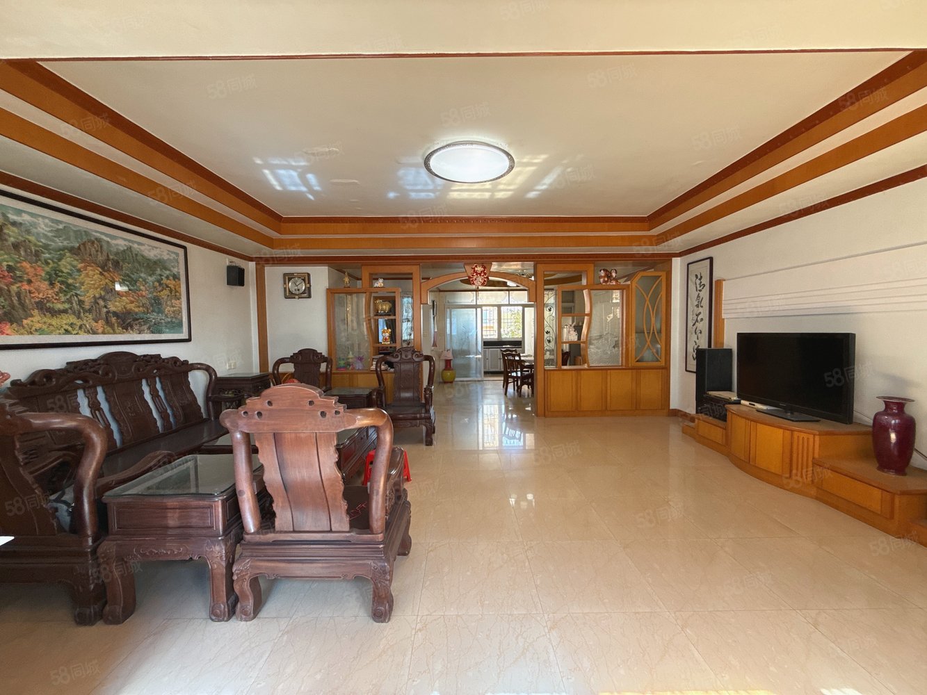 西荣路小区3室2厅2卫148㎡南北75万