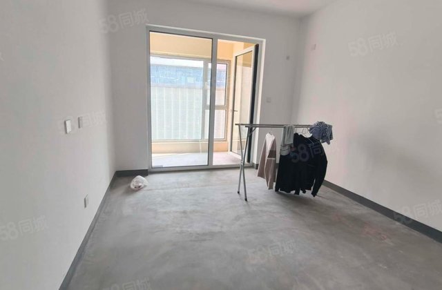 水城印象 洋房五楼 真合适 着急卖 随时看 财干路