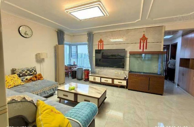 西湖馨苑 电梯东边户 精装修拎包入住 临岳庄御府 金立文苑