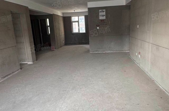 阜丰时代广场3室2厅138㎡89.9万二手房图片