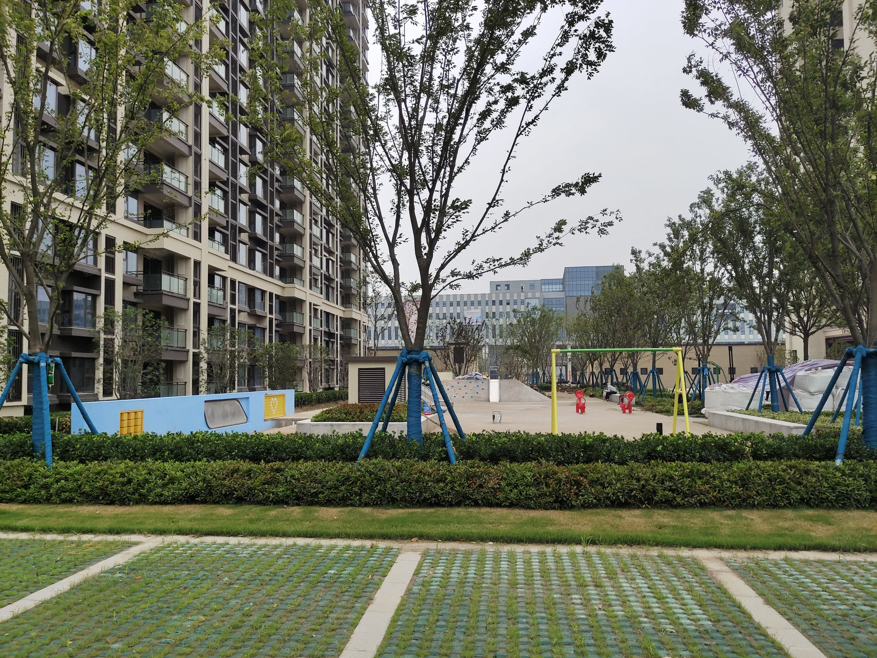 金科集美望湖公馆3室2厅1卫96㎡南北80.8万