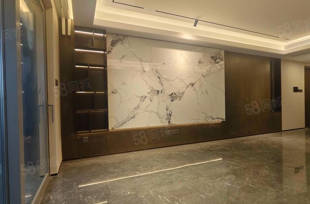 滨河鸣翠府4室2厅135㎡389万二手房图片