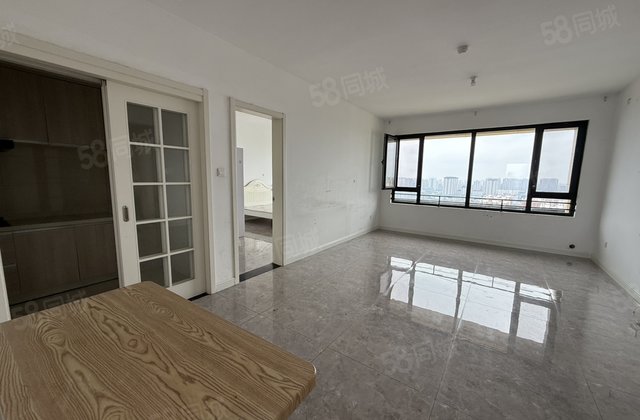 百合新城锦兰园三叶草户型实验旁 免储 绿城百合新城 桃李天悦