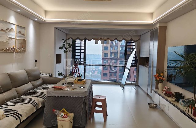 天嘉翰廷4室2厅136㎡98万二手房图片