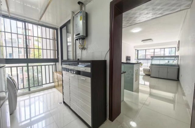 阳光叠彩一期2室2厅72㎡35.8万二手房图片