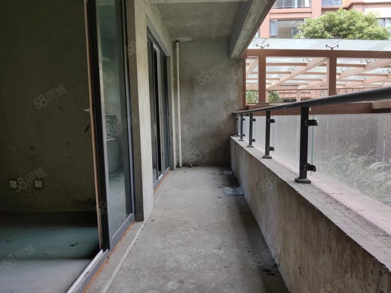 【10图】房东诚心出售,捡漏,南门临河近,采光好,户型方正,御景苑-成都