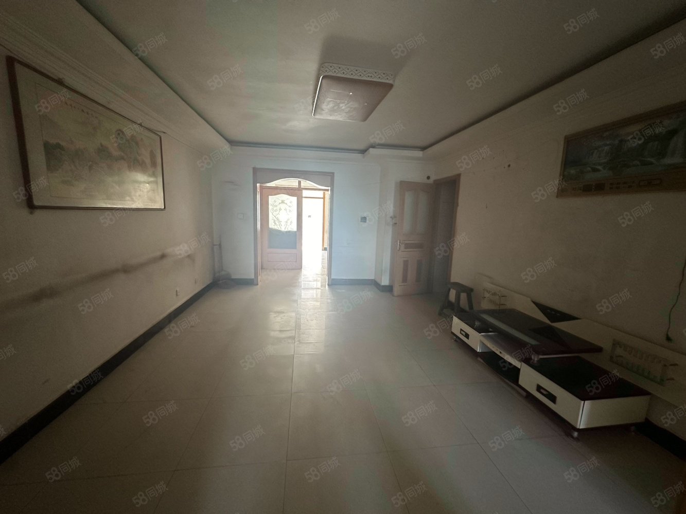 林蔭家園2室2廳1衛(wèi)92㎡南北148萬