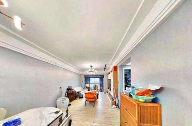 保利花园(海珠)3室2厅94㎡330万二手房图片