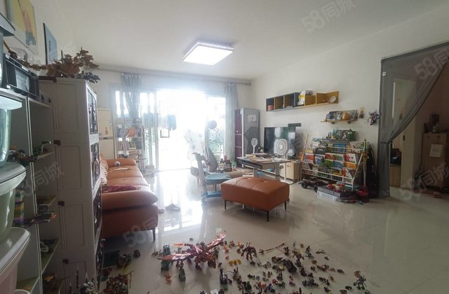 出售    市医院中通时代豪园有车位边户型精装修商品房