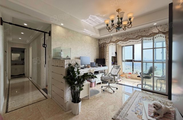 吾悦广场一期3室2厅94.12㎡162万二手房图片