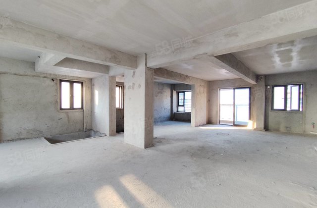 联泰香域滨江3室2厅128㎡140万二手房图片