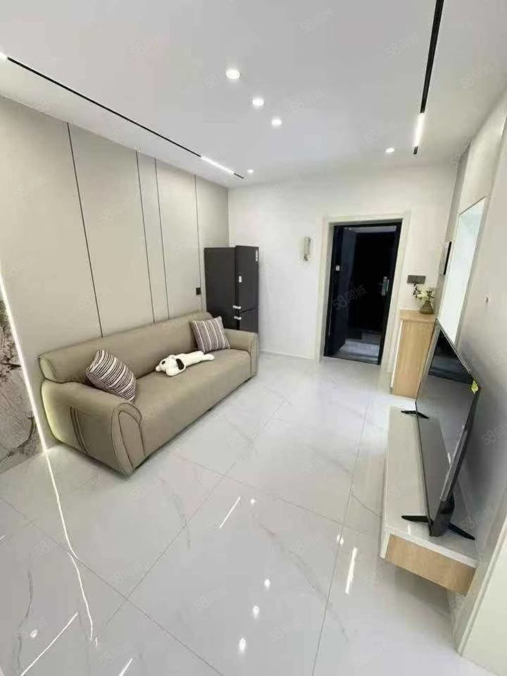 清福小区(E区)2室1厅1卫52㎡西18.5万