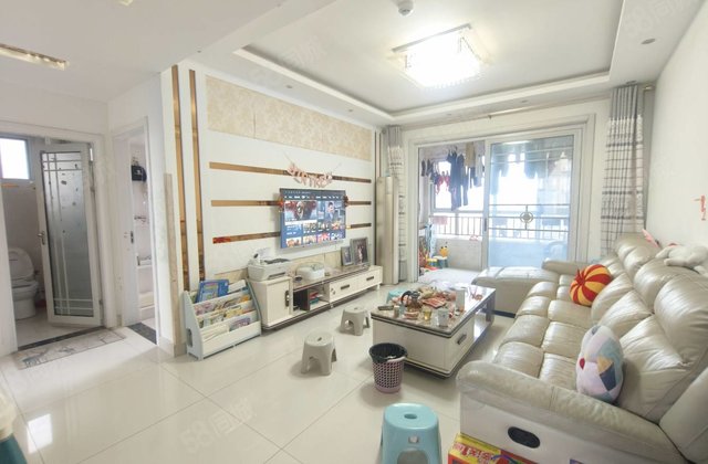 星美精装三室 东边户 带车储 免大税 随时看