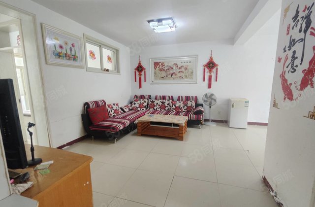 急售！紧邻汽车总站！亿沣！七中！送储！随时看房