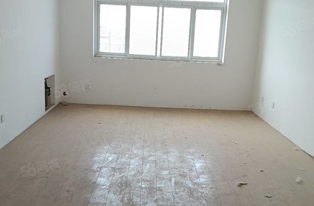 万达北邻，电大附近，现代隆园，电梯洋房，桐凤家园，新房未住