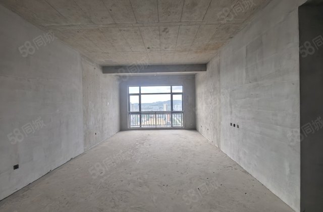 华宇卧龙府3室2厅131㎡53.8万二手房图片