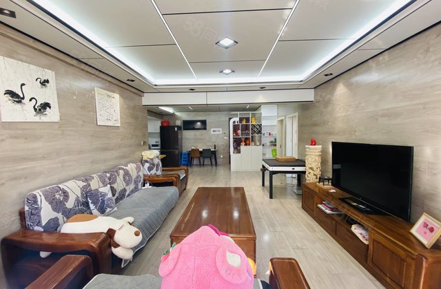 卧龙小区一期3室2厅124.76㎡96万二手房图片