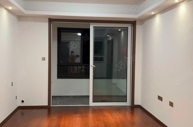 中海左岸澜庭3室1厅100.36㎡113万二手房图片