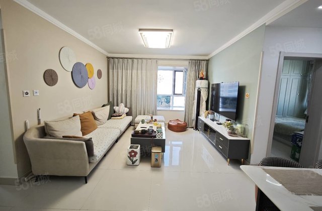 房东 价急售！柳园路老文轩 精装大三室两卫 西边户 带储藏室