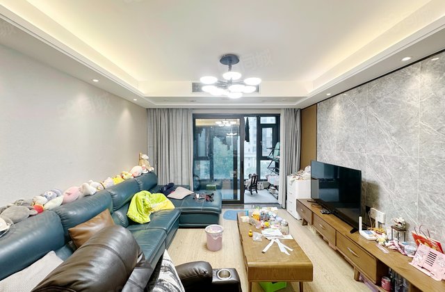 万科金域蓝湾4室2厅138.01㎡146万二手房图片