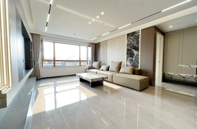 亚泰山语湖2室2厅107.18㎡92万二手房图片