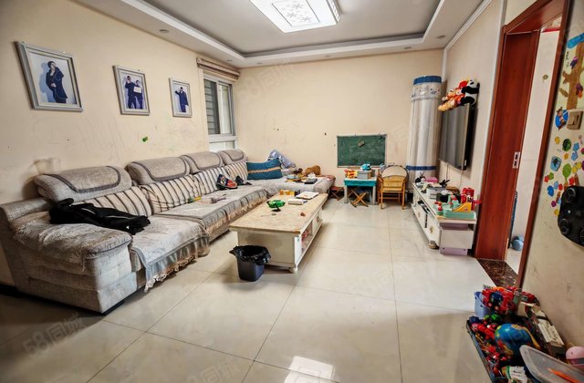 民生凤凰城4号院 南北通透 电梯房 3室2厅 110平 满二