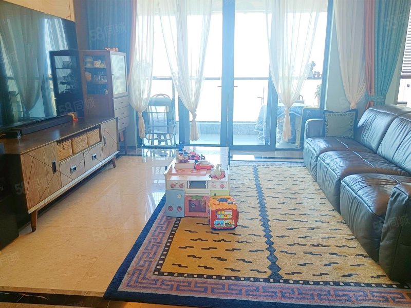 商品住宅 近医院 带电梯 高楼层视野好 得房好,龙湖梵悦台-成都58同城