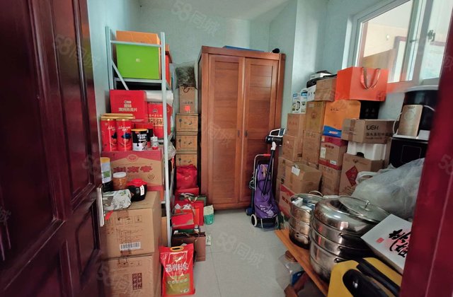 星光东昌丽都(南区) 4房 周边配套完善