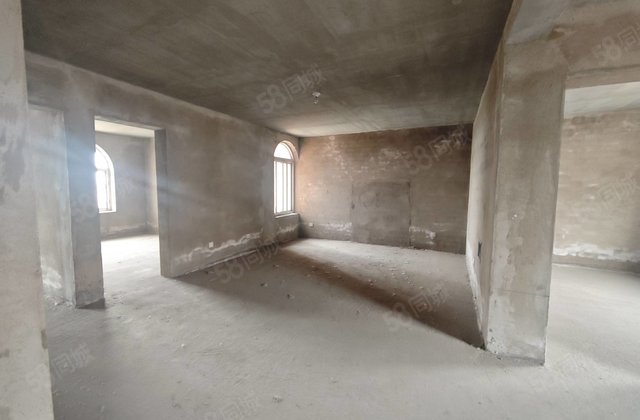 南湖丽景3室2厅107㎡13万二手房图片