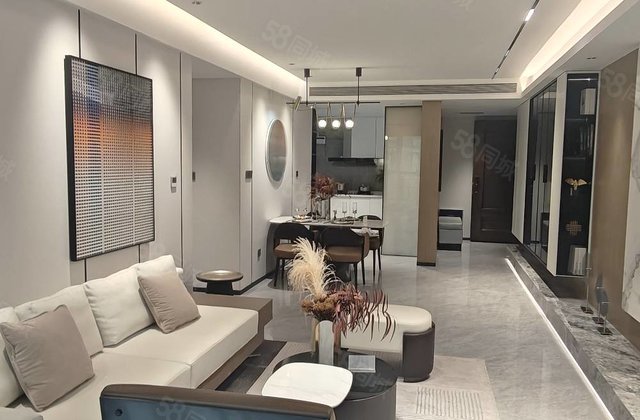 房城市领秀精装三室！送车位！送储藏室！可按揭！