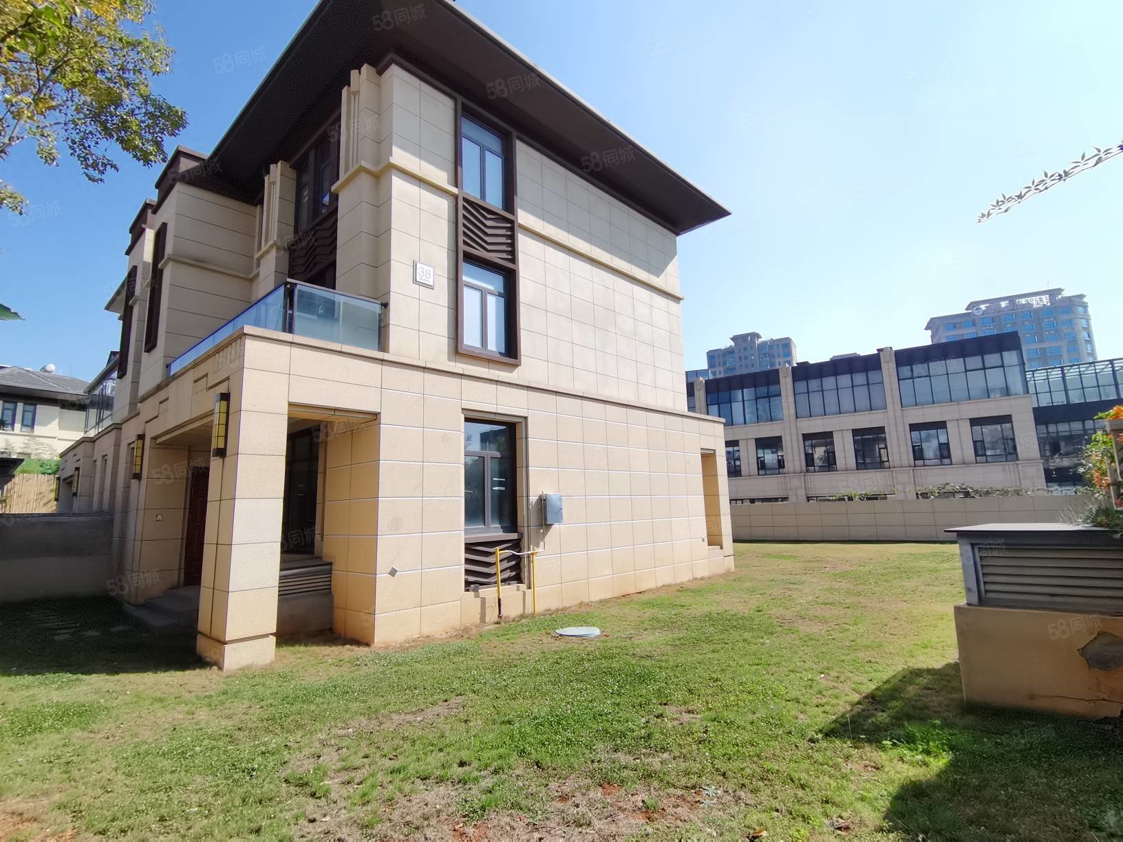 美的顺城府大双拼别墅花园1亩诚心出售看房方便