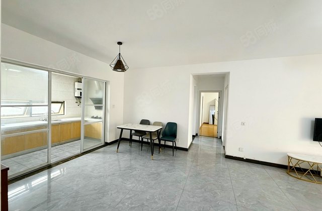 中航城国际社区(南区)4室2厅136.01㎡93.5万二手房图片