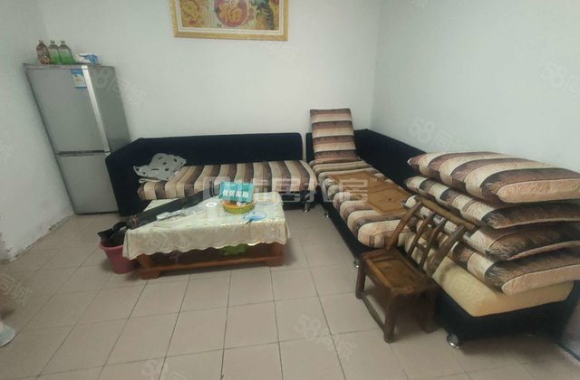 北苑组团小区3室2厅104㎡40万二手房图片