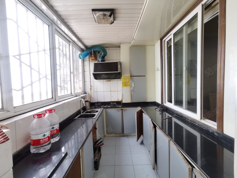 西关安定门宝龙苑100平米只卖88万框架2楼明厨明卫采光好