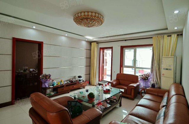 文轩旁电梯洋房  117平 使用面积150多平 价格可议