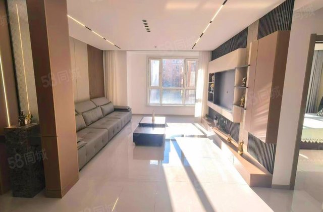 隆都翡翠湾3室2厅92.3㎡59万二手房图片