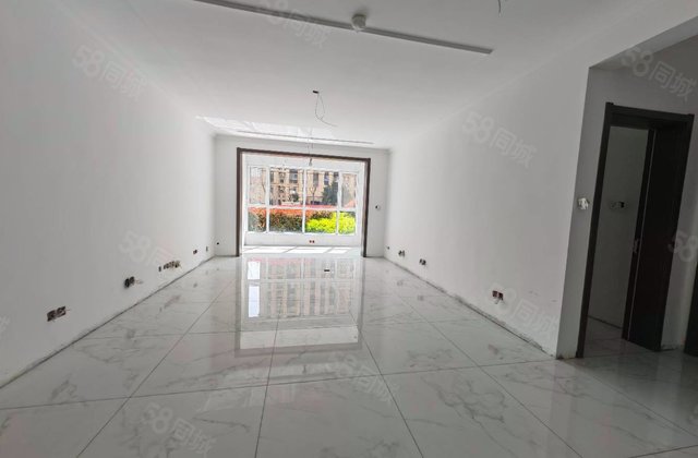 凤凰家园(三期)3室2厅136㎡58万二手房图片