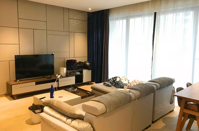 COSMO天廊2室1厅85㎡240万二手房图片