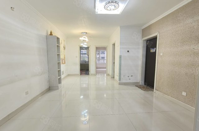 阿尔卡迪亚绣园(三期) 满五   低容积 医疗配套成熟