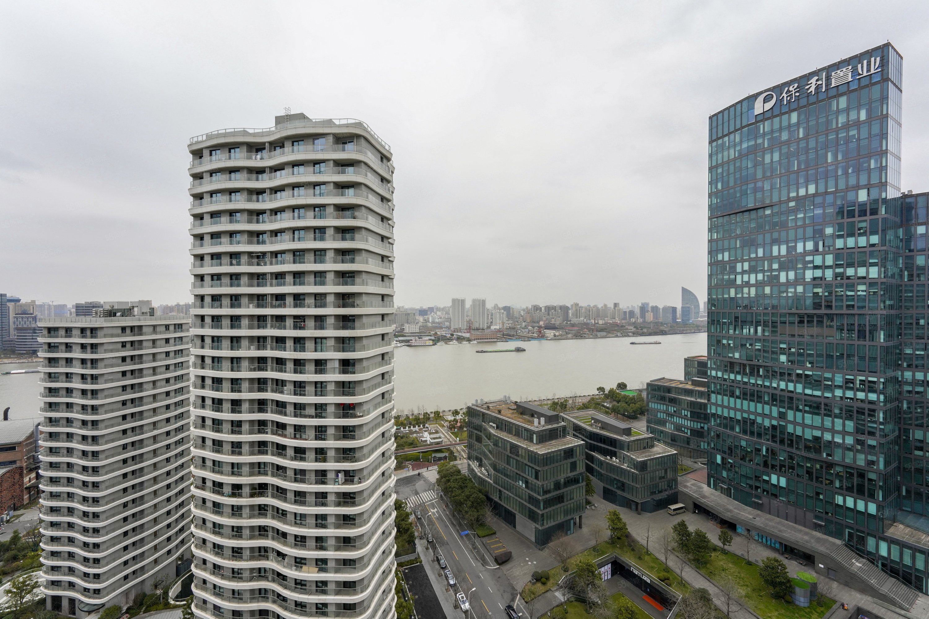 九庐(陆家嘴滨江金融城)2室2厅2卫152.05㎡南北2900万