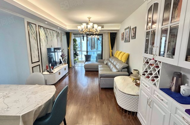 万科魅力之城3室2厅97㎡110万二手房图片