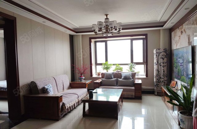 公园附近大平层中央帝景边户四室三卫精装修有车位有储免大税