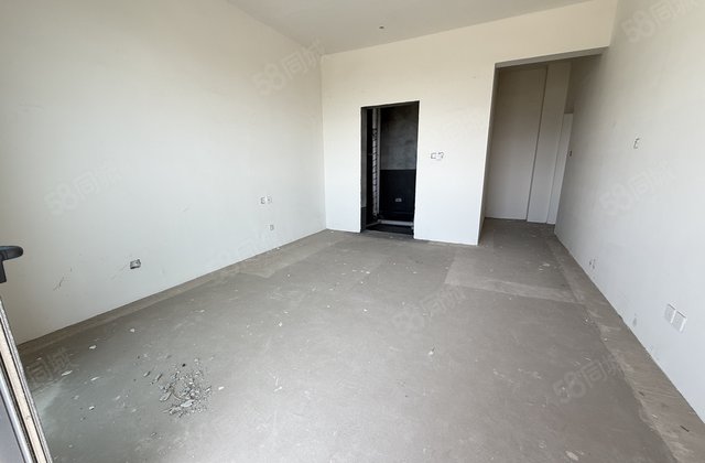 邛海1号院4室2厅160㎡180万二手房图片