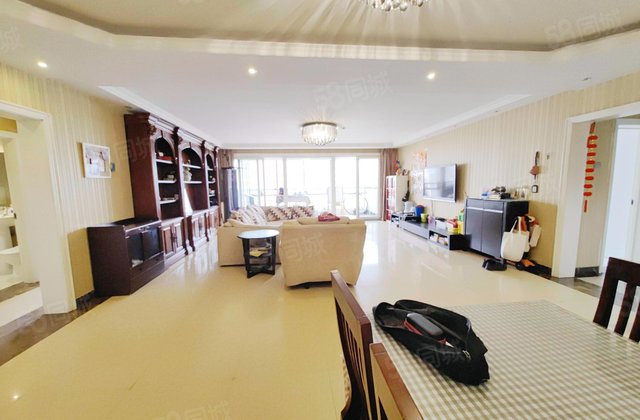 匯欣公寓3室2廳3衛(wèi)220.53㎡南北1299萬