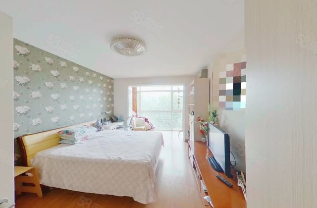 韦伯豪家园1室1厅62㎡609万二手房图片