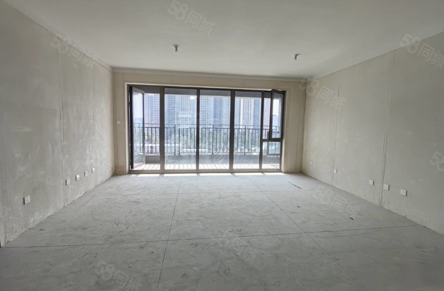 金辰云樾府3室2厅128㎡129万二手房图片