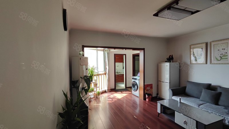 连城别苑精装2室老证可贷款带全套家具家电方便看房