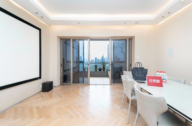 天安高尔夫花园珑园6室2厅232.27㎡2300万二手房图片