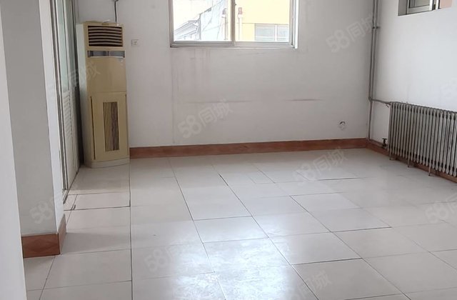 东昌中学 五星百货东临 停车方便 三室 免大税