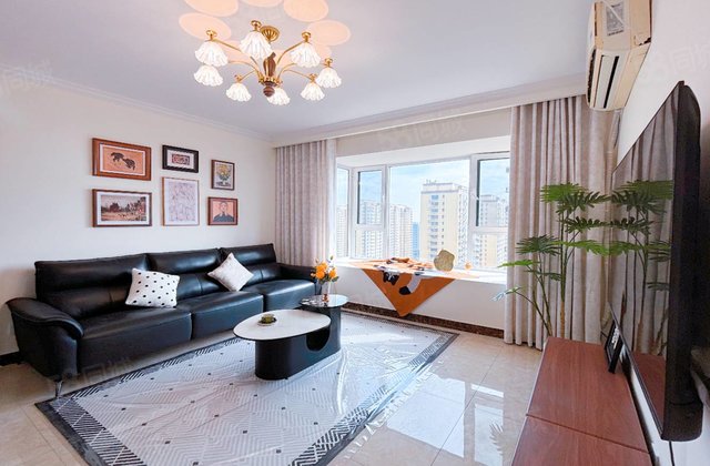 新出 九州国际 三室 精装 有车储 随时看 拎包入住 免大税